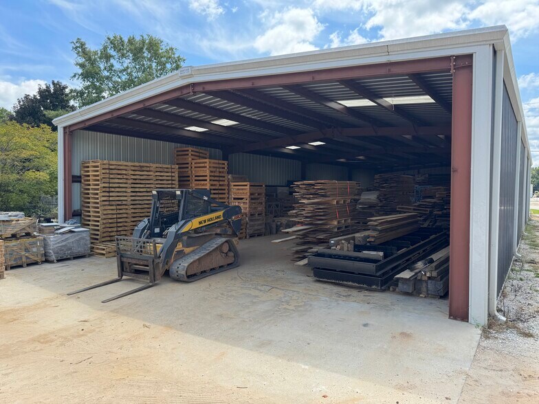 More Photos Of 2112C Highway 72 W, Greenwood Industrial For Sale