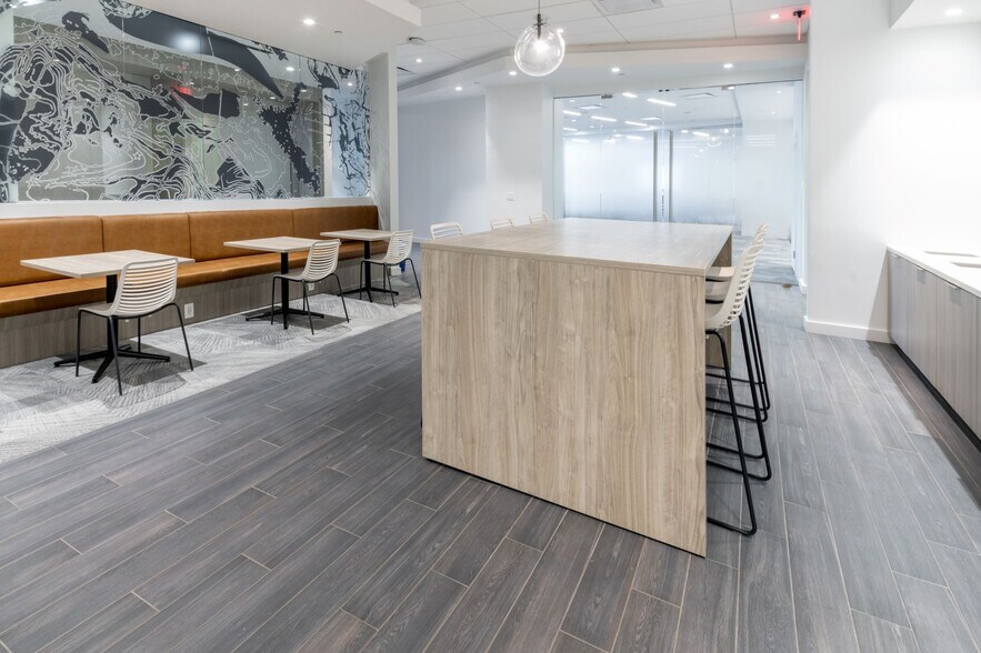 More Photos Of 2300 Wilson Blvd, Arlington Office For Lease