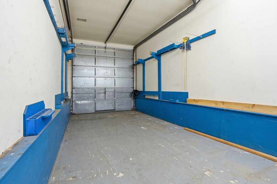 More Photos Of 105 High St, Dublin Flex For Sale