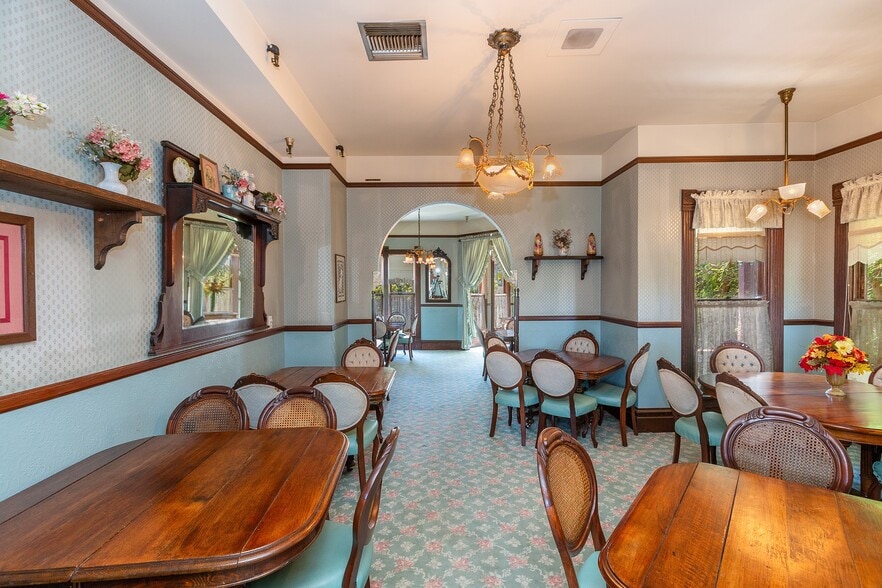 More Photos Of 2064 Orange Tree Ln, Redlands Lodge Meeting Hall For Sale