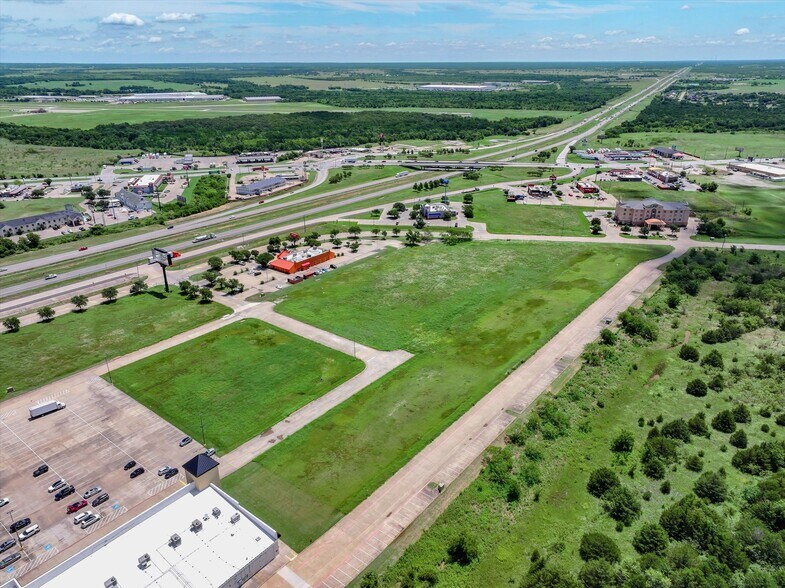 More Photos Of TBD Tanger Dr, Terrell Land For Sale