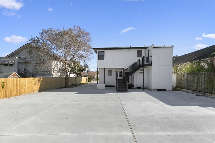 More Photos Of 2908 Audubon St, New Orleans Apartments For Sale