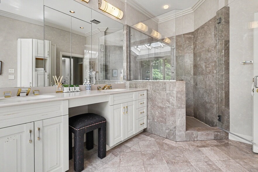 More Photos Of 390 Saddleback Knl, Nellysford Specialty For Sale
