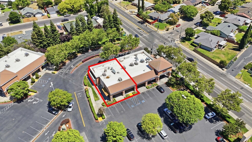 More Photos Of 1601-1617 Bellevue Rd, Atwater Restaurant For Lease
