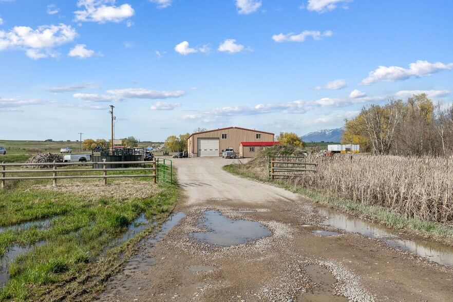 More Photos Of 34830 E Post Creek Rd, Saint Ignatius Manufacturing For Sale