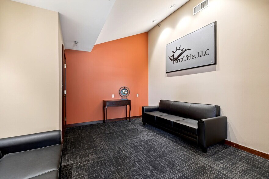 More Photos Of 6718 Loop Rd, Dayton Loft Creative Space For Sale