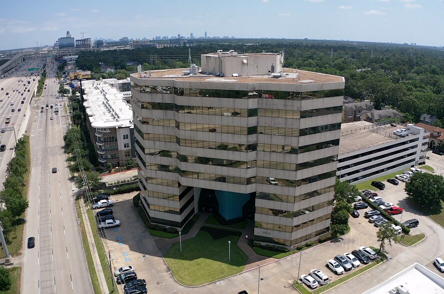 More Photos Of 11111 Katy Fwy, Houston Office For Lease