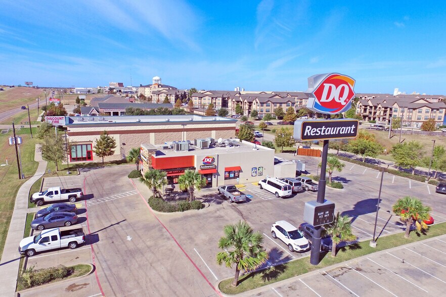 More Photos Of 1226 W Highway 287 Byp, Waxahachie General Retail For Sale