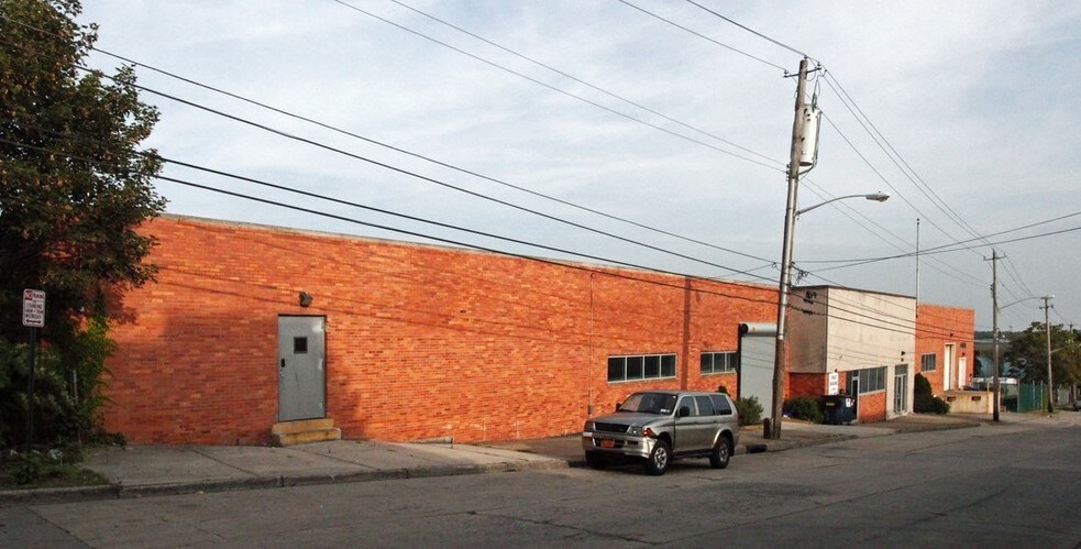 More Photos Of 545 Franklin Ave, Mount Vernon Warehouse For Sale