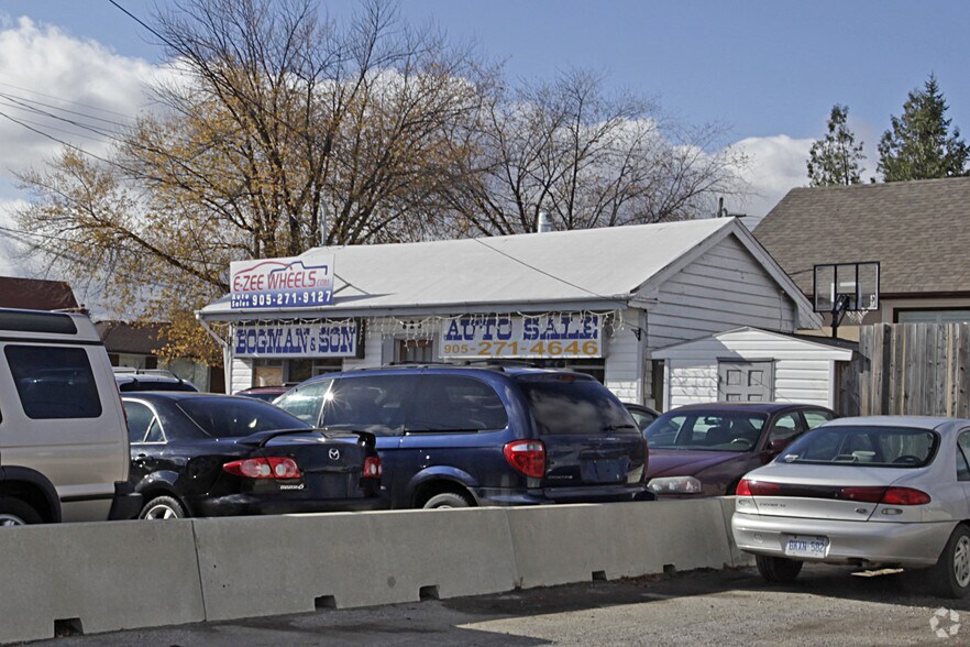 Primary Photo Of , Mississauga General Retail For Sale