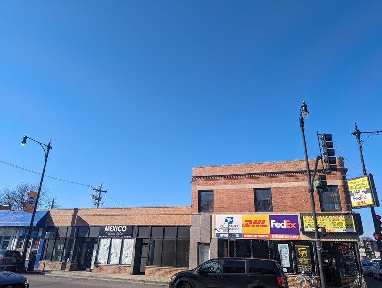 More Photos Of 4000-4012 W Montrose Ave, Chicago Storefront Retail Residential For Lease