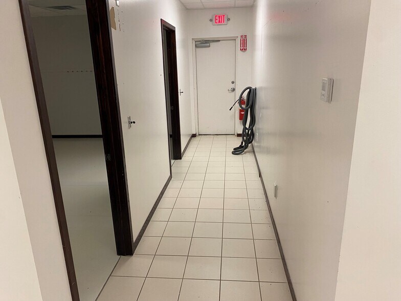 More Photos Of 5835 Shugart Ln, Traverse City Manufacturing For Lease