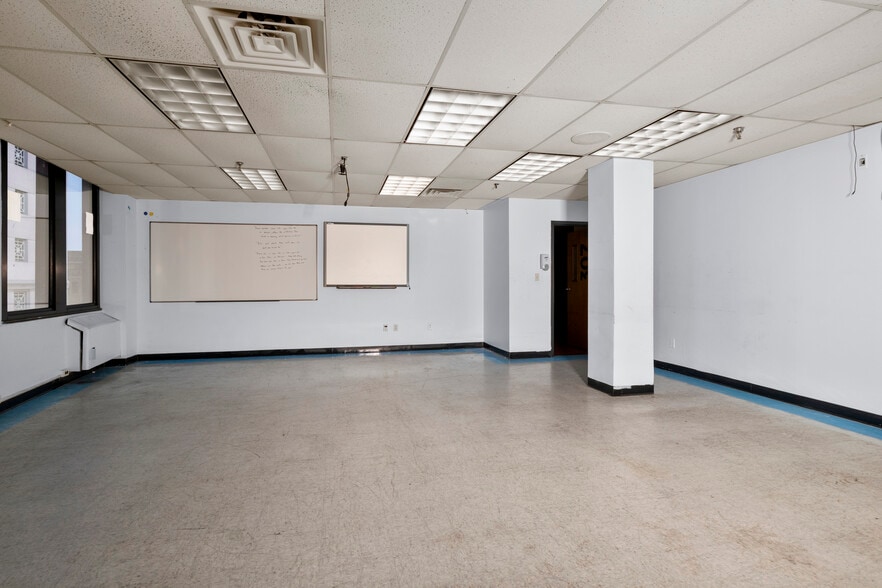 More Photos Of 273 Asylum St, Hartford Office For Sale