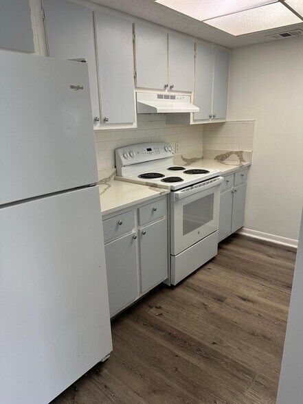 More Photos Of 1656 Sunny Brook Ln NE, Palm Bay Apartments For Sale