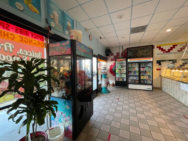 More Photos Of 912-980 S Euclid St, Anaheim Restaurant For Lease
