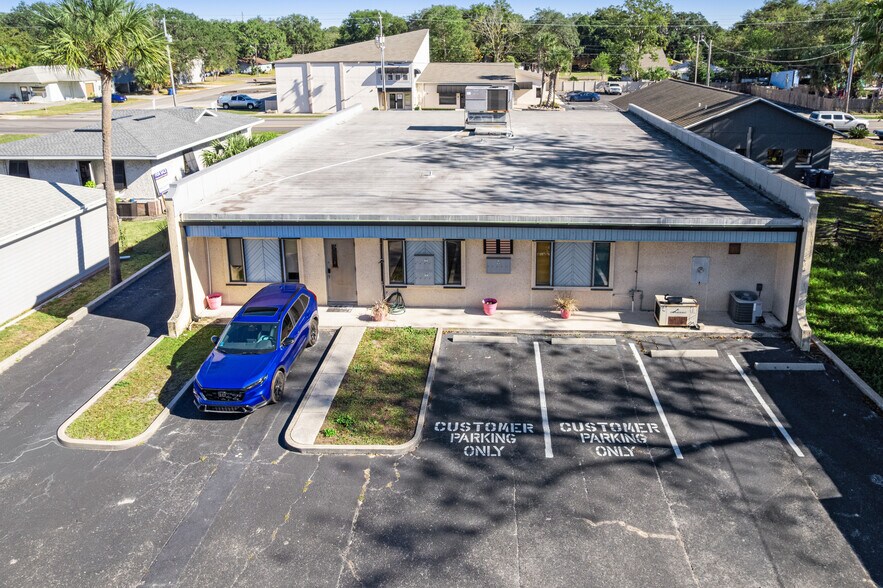 More Photos Of 911 S 8th St, Fernandina Beach Loft Creative Space For Sale