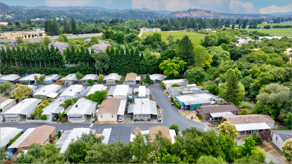 More Photos Of 5250 Whispering Creek Dr, Santa Rosa Manufactured Housing Mobile Home Park For Sale