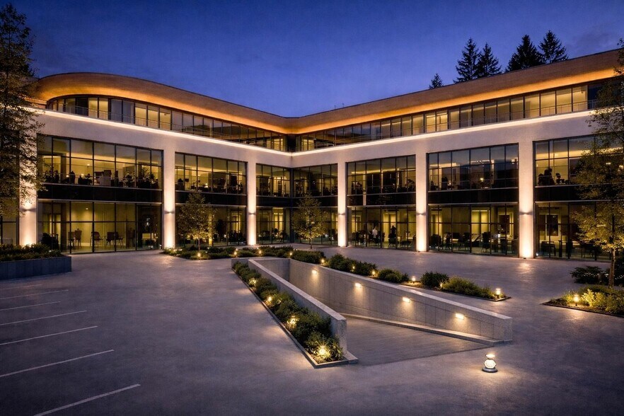 More Photos Of 5550 Topanga Canyon Blvd, Woodland Hills Office For Lease