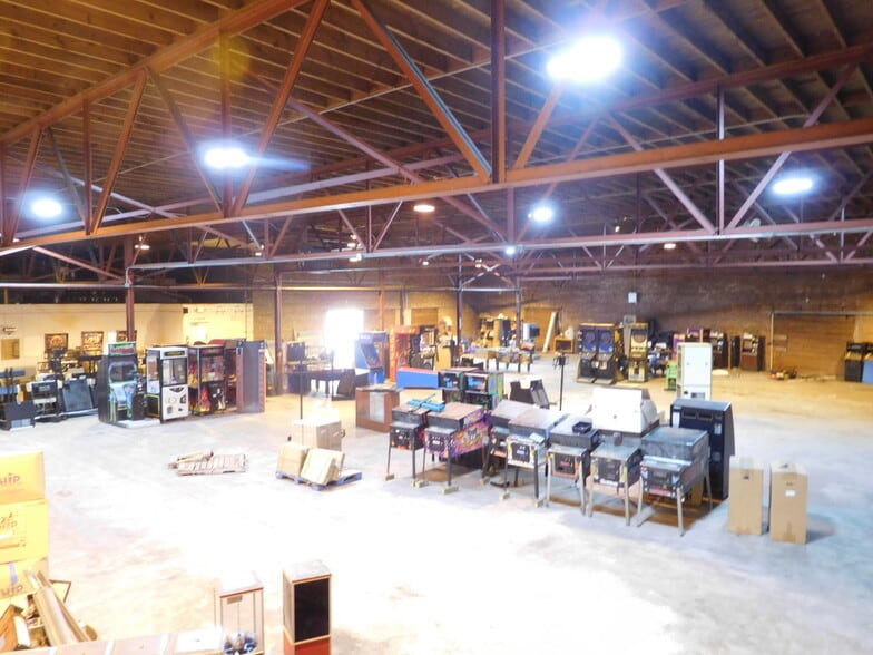 More Photos Of 520 Maple St, Gainesville Warehouse For Lease
