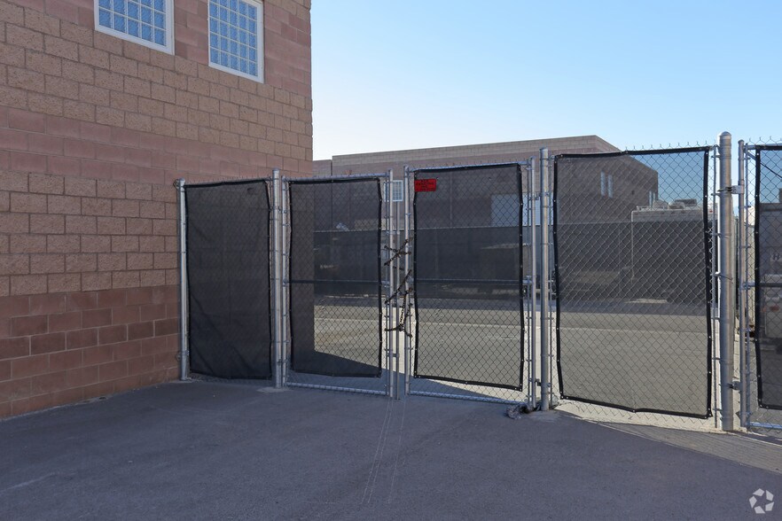 More Photos Of 4888 Cecile Ave, Las Vegas Warehouse For Lease