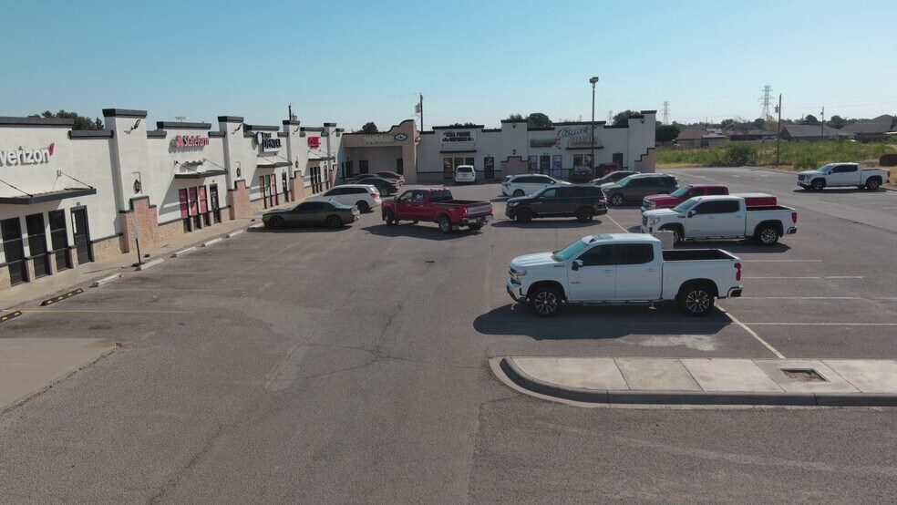 More Photos Of 2260 Linda Ave, Odessa Storefront For Lease