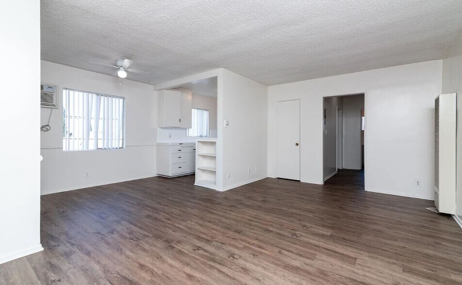 More Photos Of 543 N Ardmore Ave, Los Angeles Multifamily For Sale