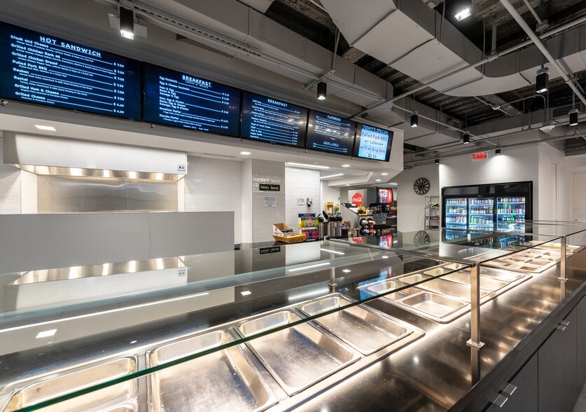 More Photos Of 1919-1921 Gallows Rd, Vienna Unknown For Sale