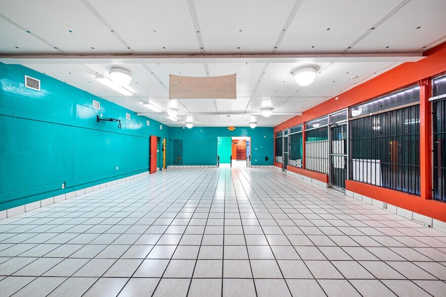 More Photos Of 7201 Bird Rd, Miami Storefront For Sale