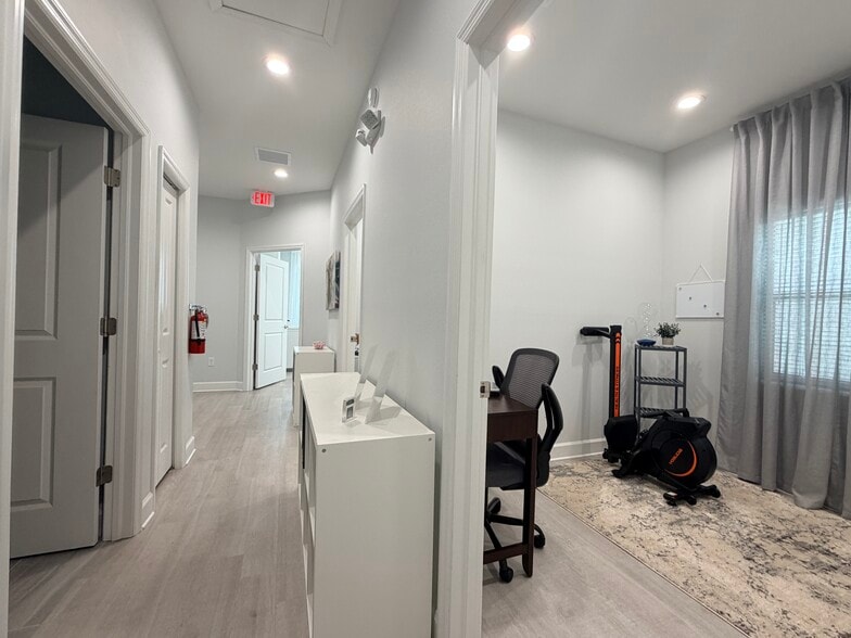 More Photos Of 3000 Allegra Way, Lutz Office For Lease