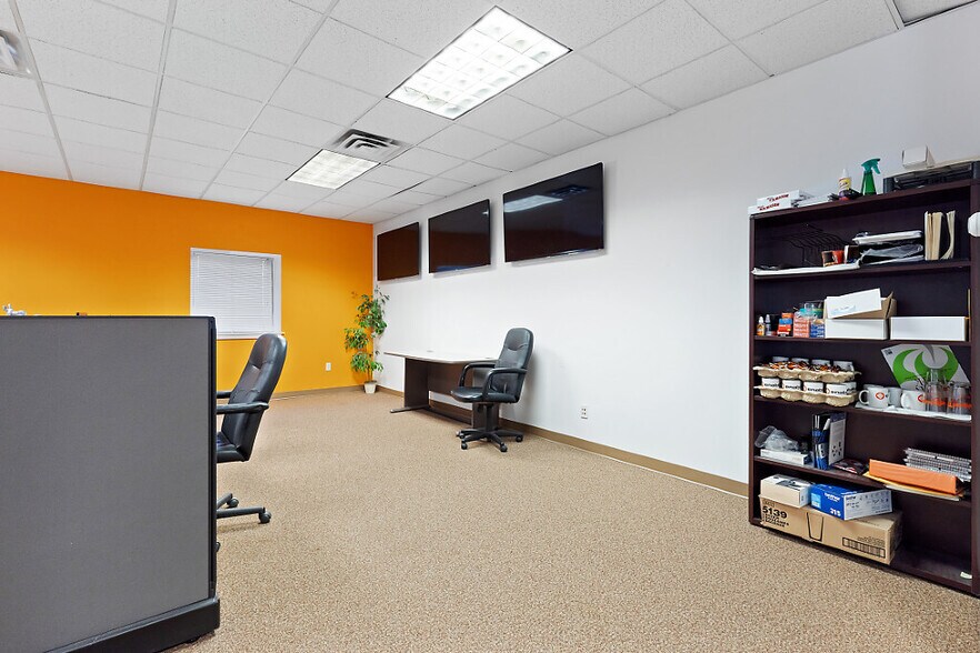 More Photos Of 4 Industrial Pky, Brunswick Manufacturing For Lease