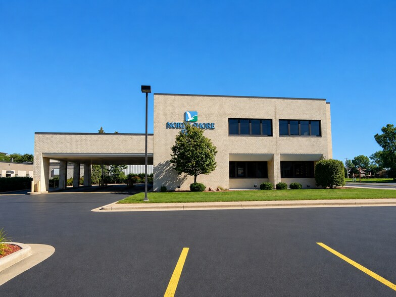 Primary Photo Of 2215 S Oneida St, Green Bay Office For Lease