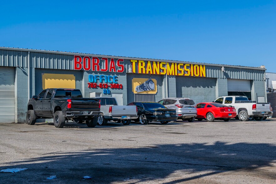 More Photos Of 2061 Losee Rd, North Las Vegas Auto Repair For Sale