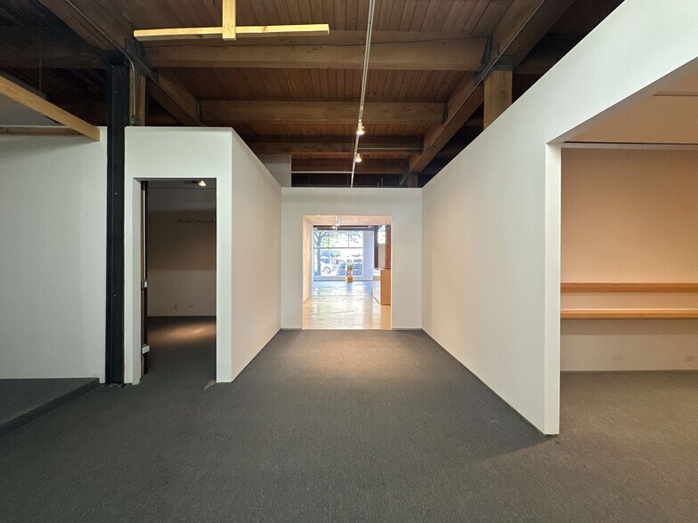 More Photos Of 835 W Washington Blvd, Chicago Unknown For Lease