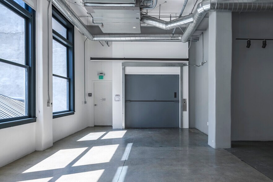 More Photos Of 312 S Hill St, Los Angeles Office For Lease