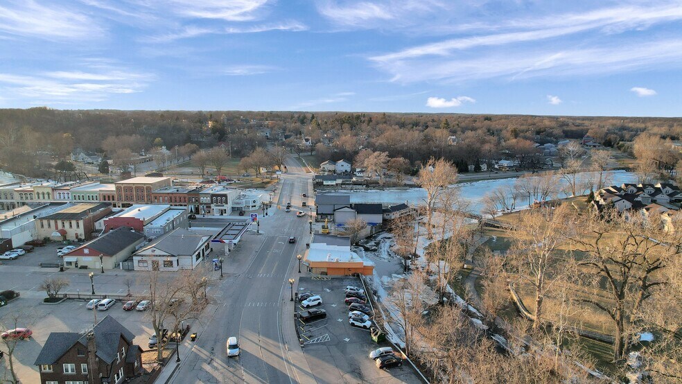 More Photos Of 117 E Grand River Ave, Portland General Retail For Sale