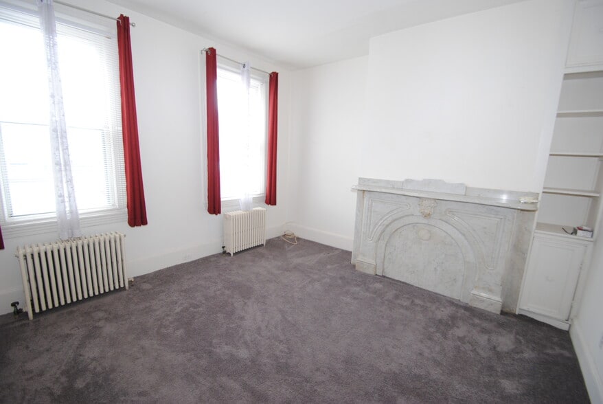 More Photos Of 129 E Broad St, Burlington Multifamily For Sale