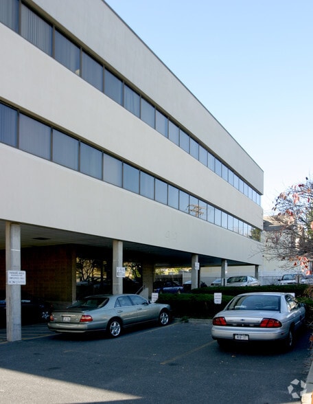 More Photos Of 44 S Bayles Ave, Port Washington Medical For Lease