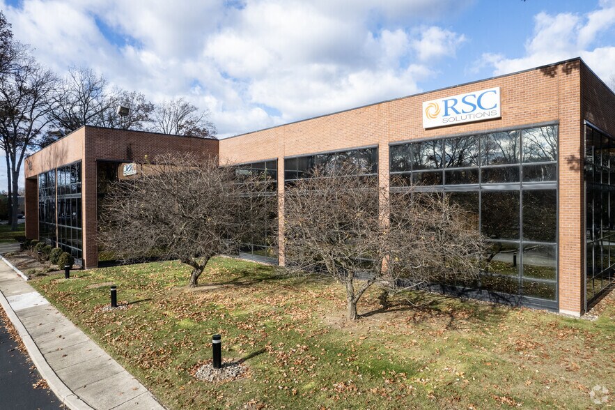 More Photos Of 22 Paris Ave, Rockleigh Office For Lease