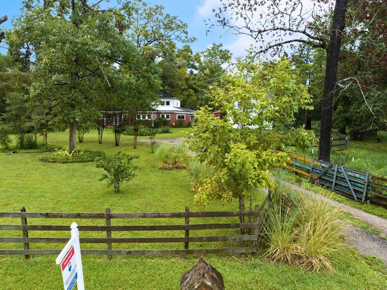 More Photos Of 15552 Schank Rd, Conroe Land For Sale