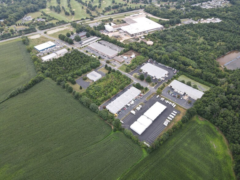 More Photos Of 10950 Pierson Dr, Fredericksburg Flex For Lease