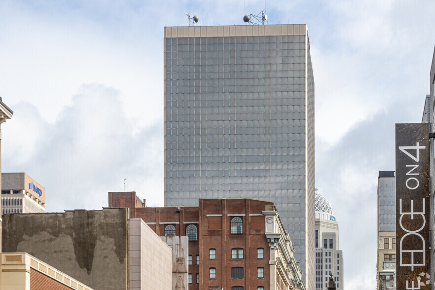 More Photos Of 462 S Fourth St, Louisville Office For Sale