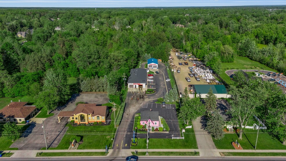 Primary Photo Of 6705 Transit Rd, East Amherst Freestanding For Sale