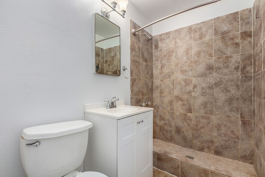More Photos Of 1625-1629 W Fillmore St, Phoenix Apartments For Sale