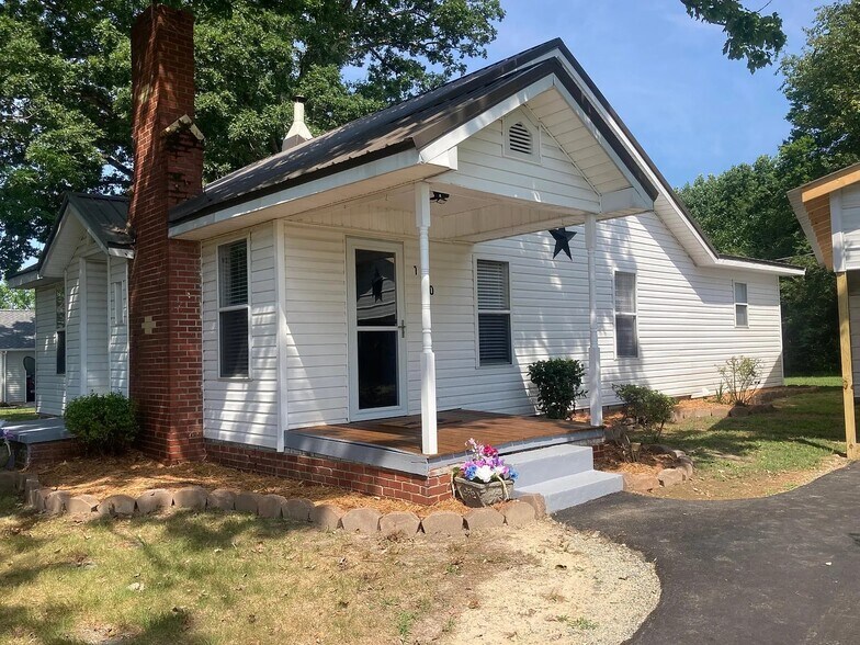 More Photos Of , Lexington Specialty For Sale