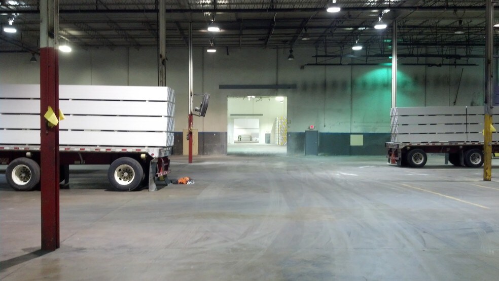 More Photos Of 1224 Isley Dr, Gastonia Manufacturing For Sale