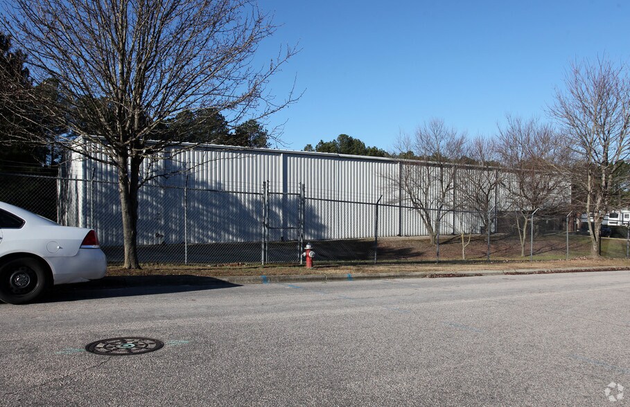 More Photos Of 705 Beacon Lake Dr, Raleigh Warehouse For Lease