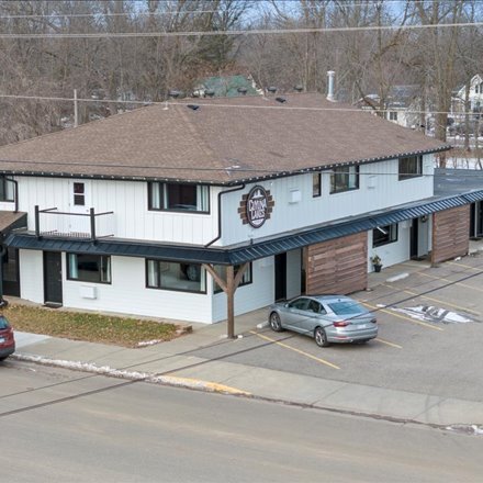 Primary Photo Of 23688 Forest Rd, Deerwood Hotel For Sale