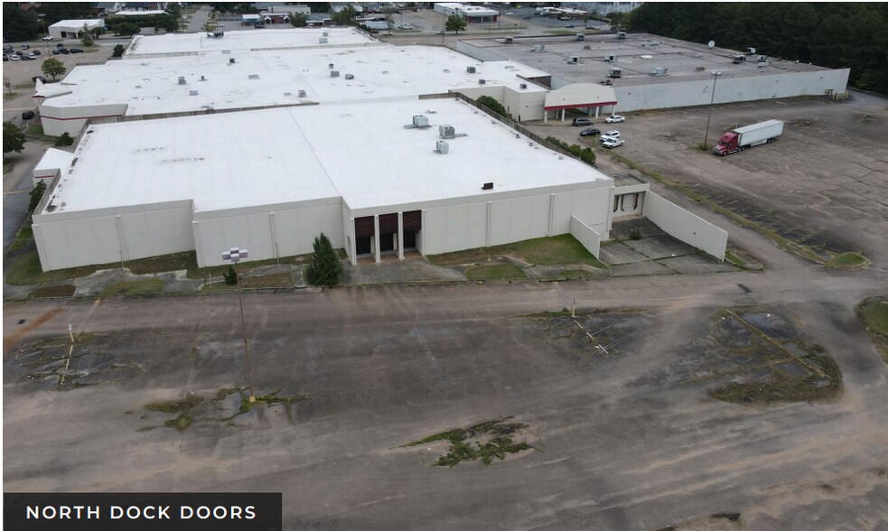 More Photos Of 1620 E 10th St, Roanoke Rapids Unknown For Lease