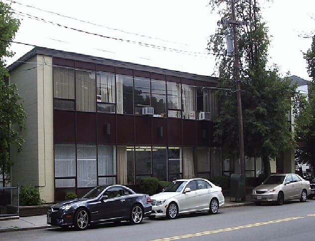 More Photos Of 950 Watertown St, Newton Office For Lease