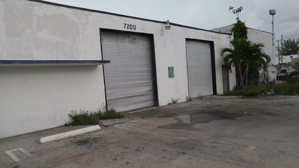 More Photos Of 7200 NW 29th Ave, Miami Warehouse For Lease